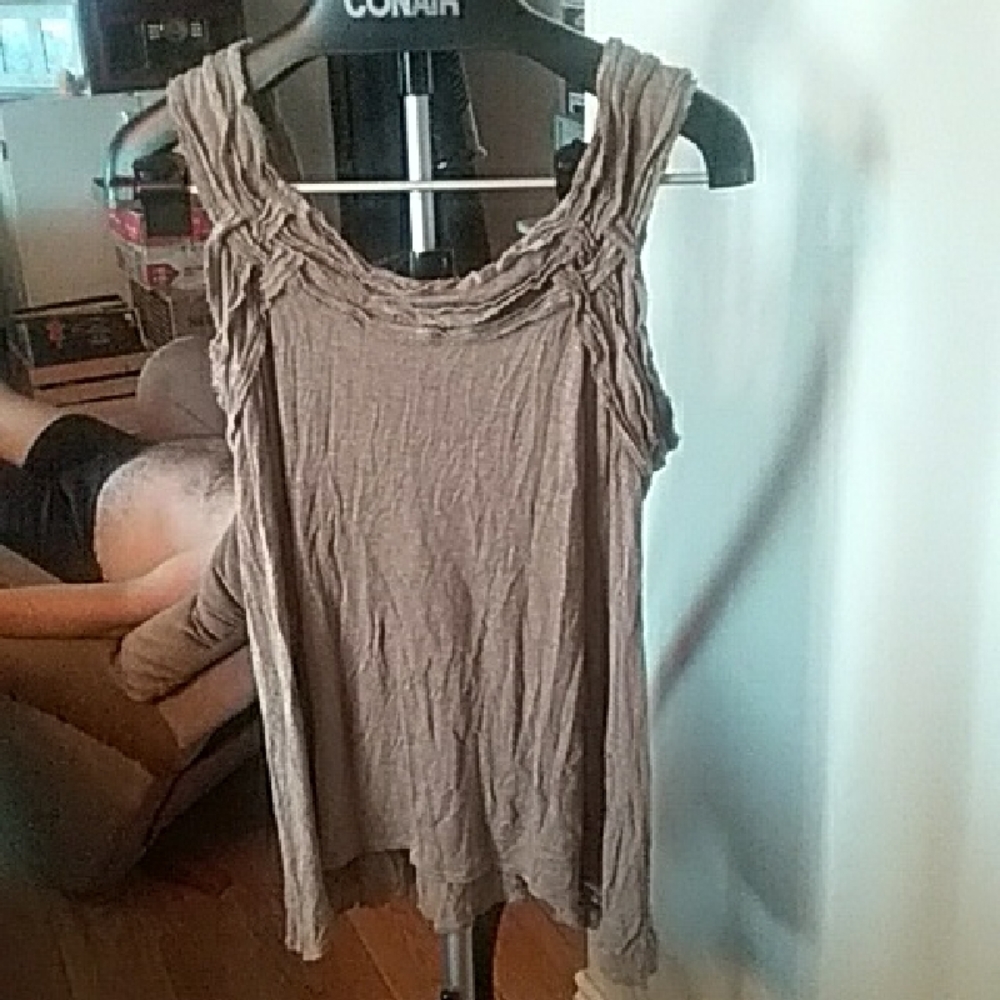 10/$10 Max Studio Gray Ruched Tank Top XL